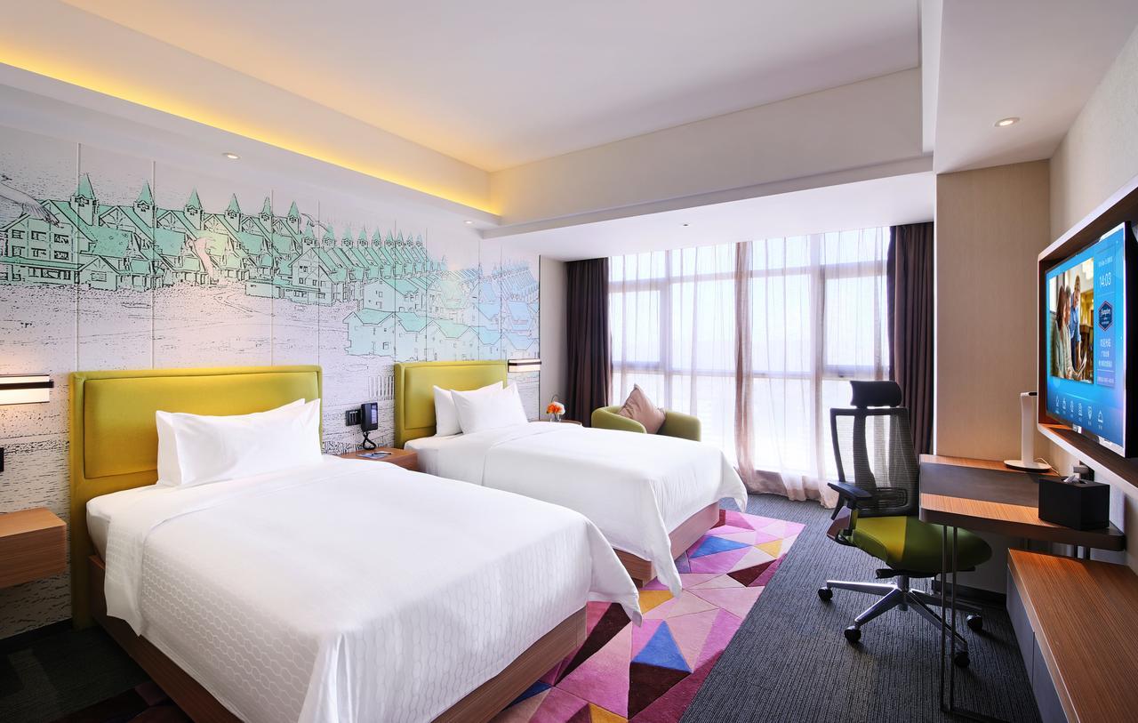 Hampton By Hilton Pejhaj Kültér fotó