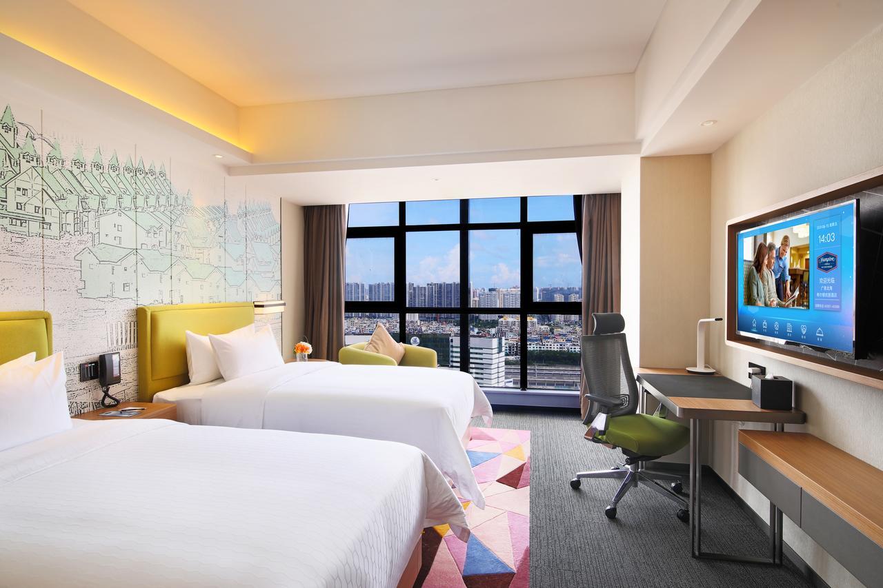Hampton By Hilton Pejhaj Kültér fotó